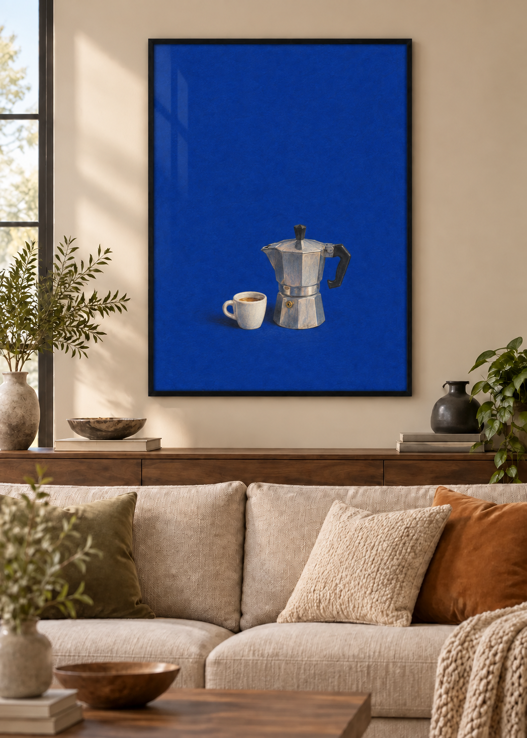 GL00100033 La Moka – Wohnzimmer-Mockup, Poster im schwarzen Holzrahmen