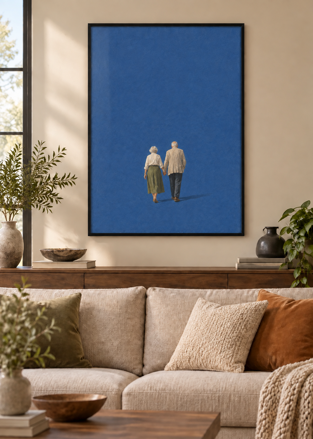 GL00100040 Die Passeggiata – Wohnzimmer-Mockup, Poster im schwarzen Holzrahmen