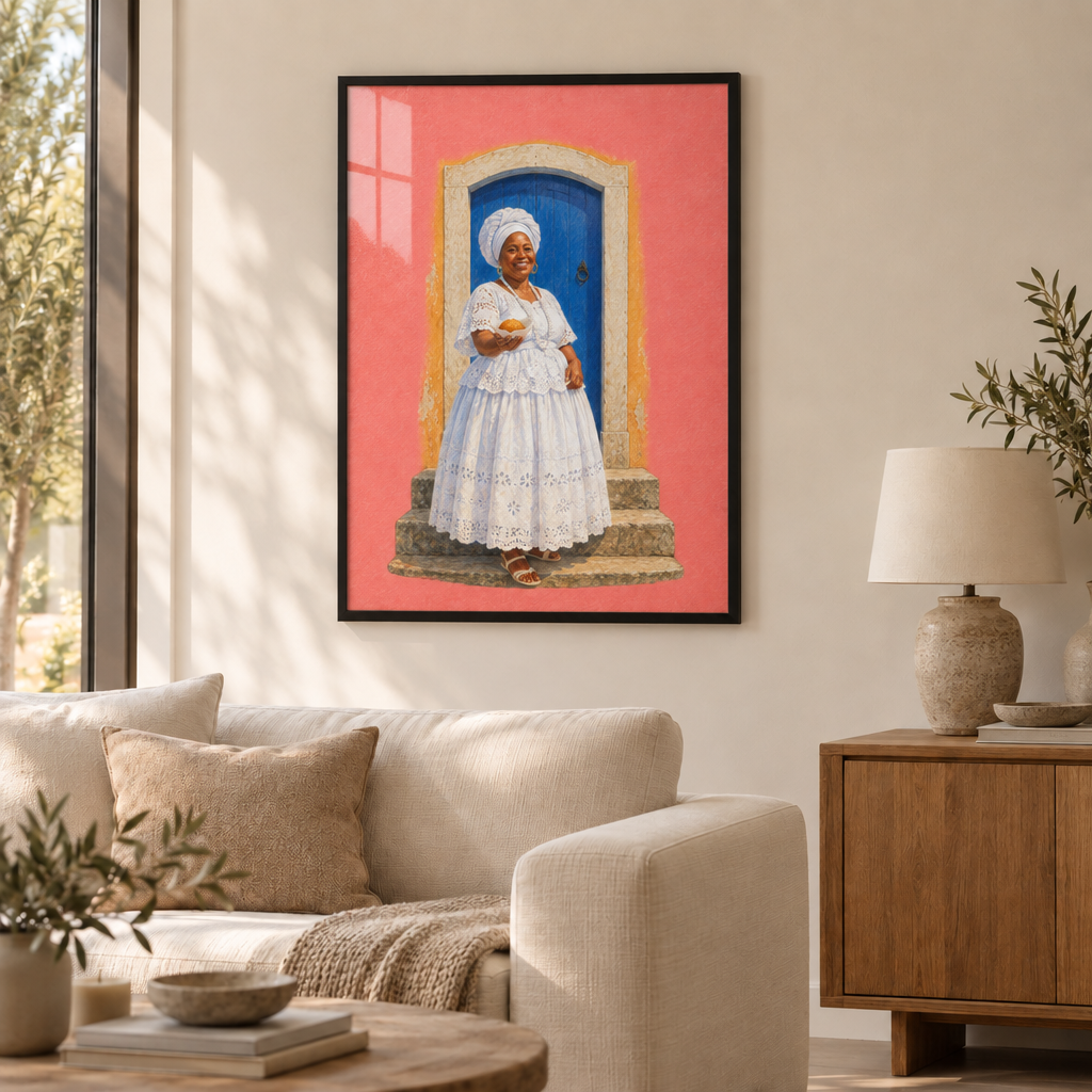 Salvador – Ein Gruß aus Bahia | Wandbild als Poster im schwarzen Holzrahmen mit Verglasung über einem cremefarbenen Sofa im Wohnzimmer.