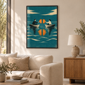 Zwei Boote ohne Seil – Poster im schwarzen Holzrahmen im Wohnzimmer, ohne Weißrand.