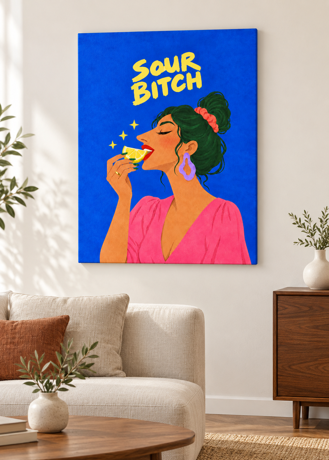Sour Bitch – rahmenlose Leinwand im Wohnraum
