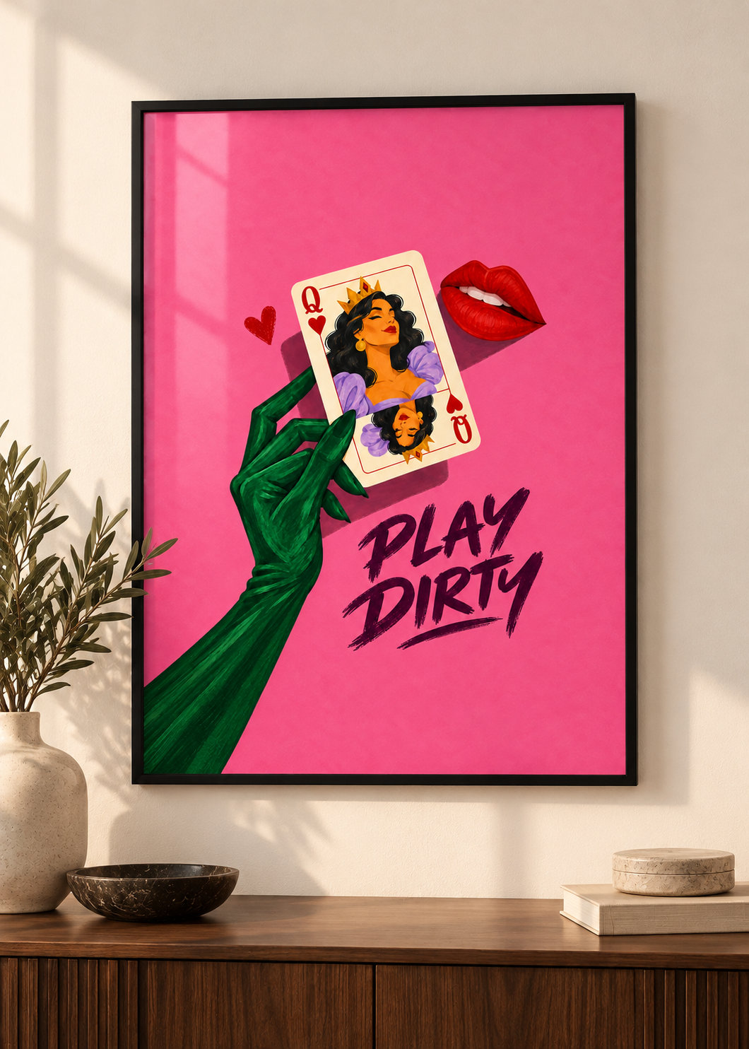 Play Dirty – Poster im schwarzen Holzrahmen