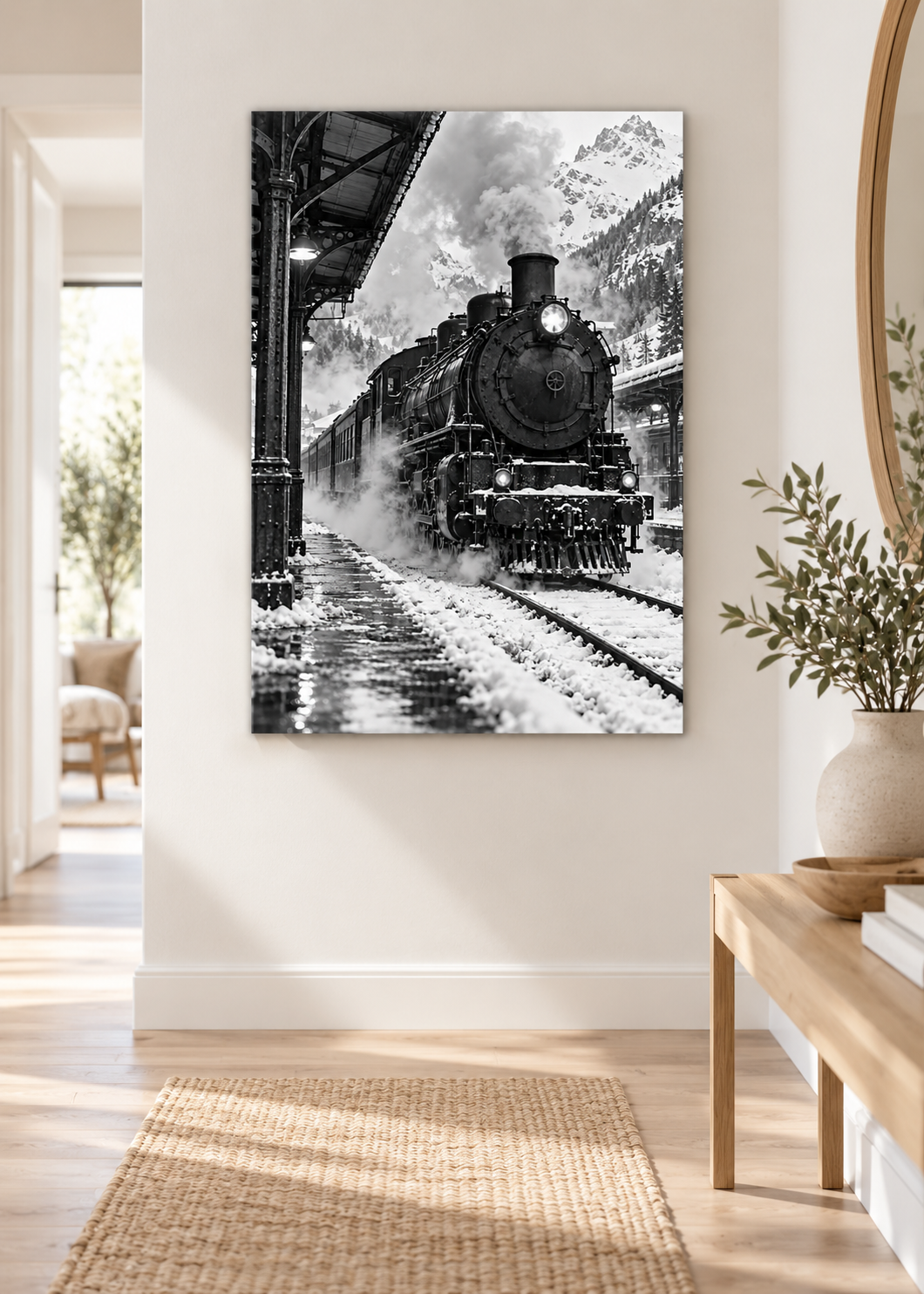 Dampflok im verschneiten Bergbahnhof – Schwarz-Weiß-Wandbild als Produktansicht.