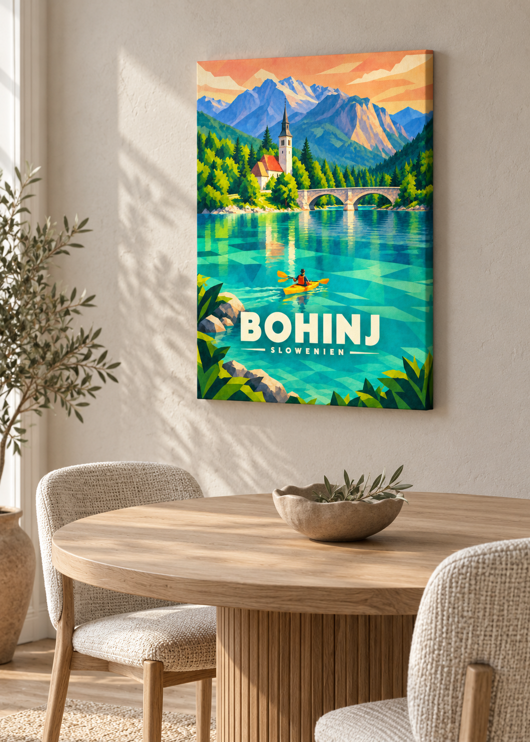 Bohinj – rahmenlose Slim-Leinwand im Essbereich